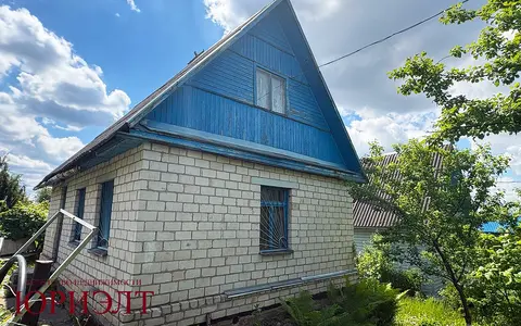  м² и участком сотки