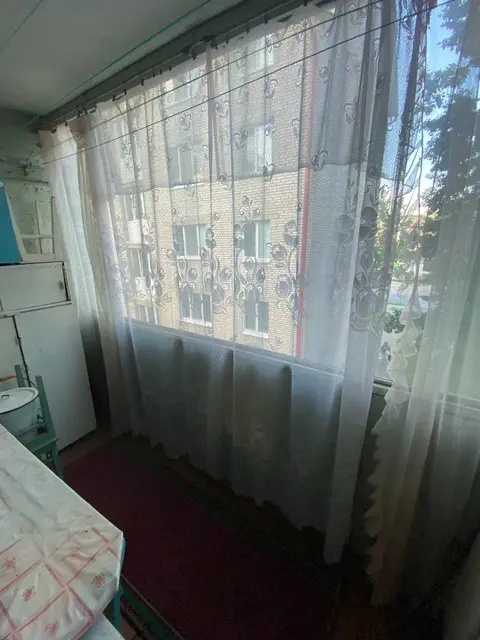  4-комнатная квартира в Солоном на улице Комсомольская 1