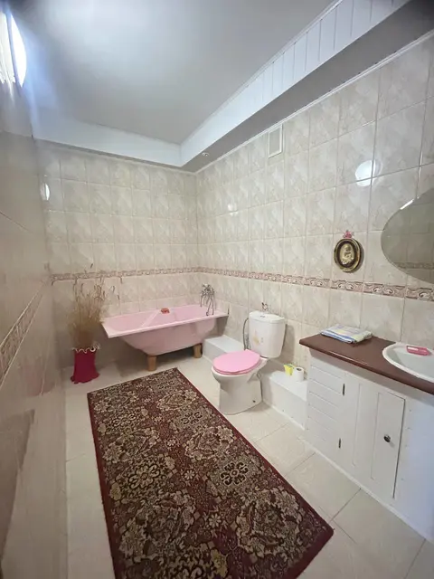  м² и участком соток