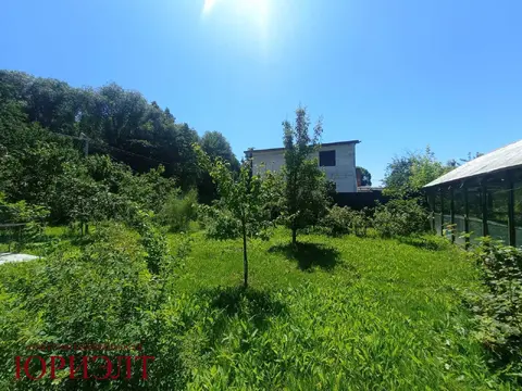  м² и участком соток