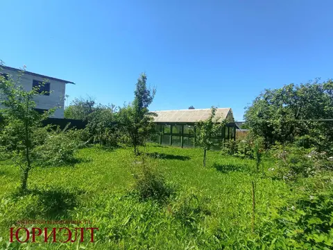  м² и участком соток