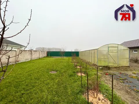  м² и участком соток