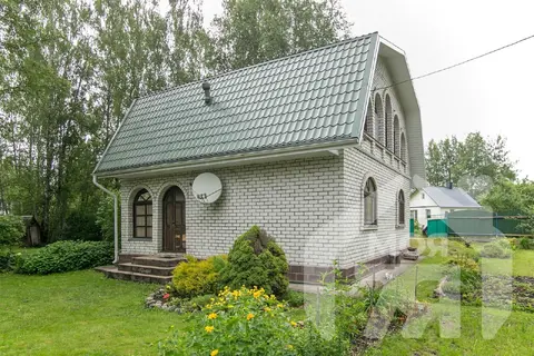  м² и участком соток