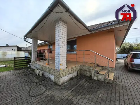  м² и участком соток
