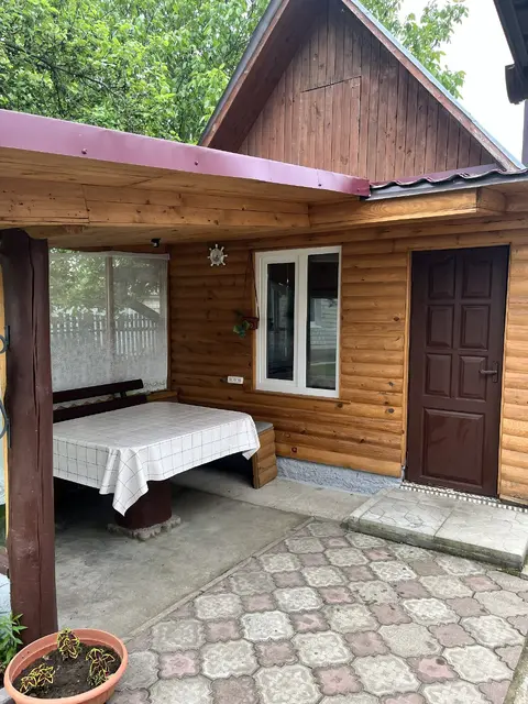  м² и участком сотки