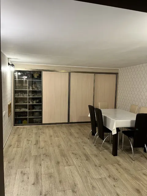  м² и участком сотки
