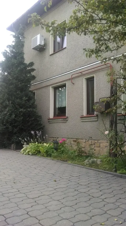  м² и участком сотки