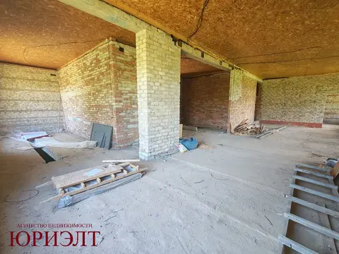  м² и участком соток