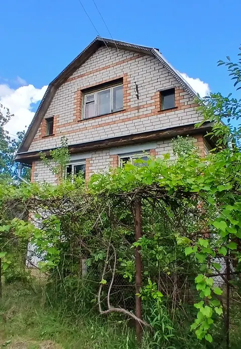  м² и участком соток