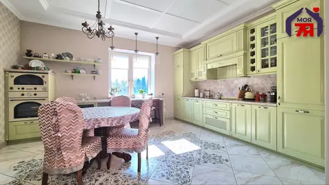  м² и участком сотки