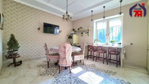  м² и участком сотки