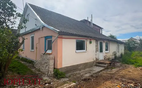  м² и участком соток