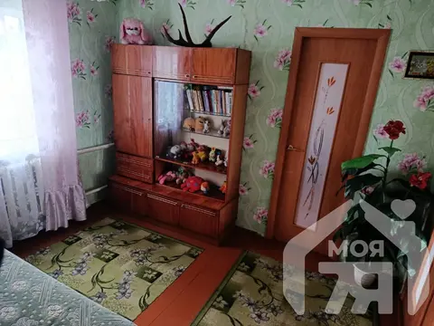  Около