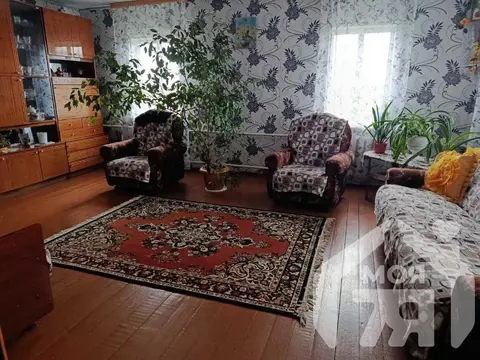  Около