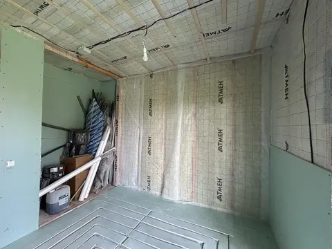  м² и участком соток