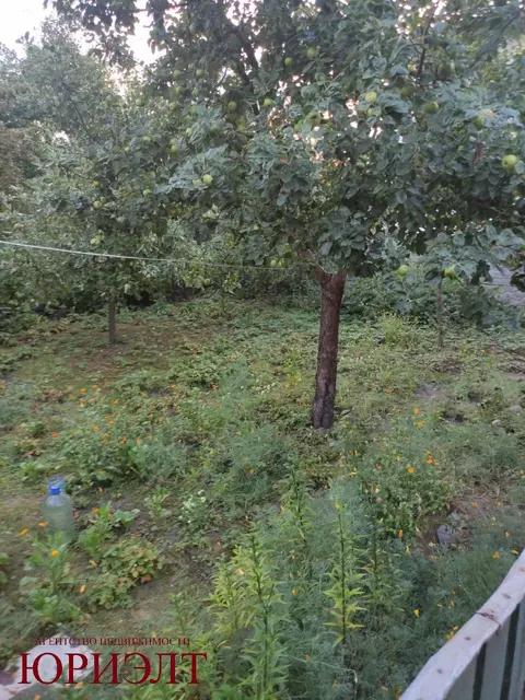  м² и участком сотки