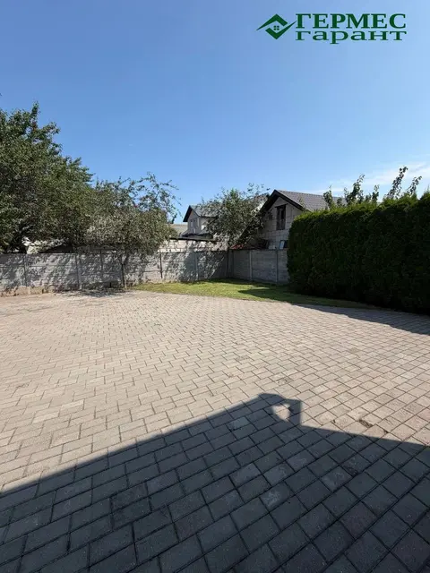  м² и участком сотки