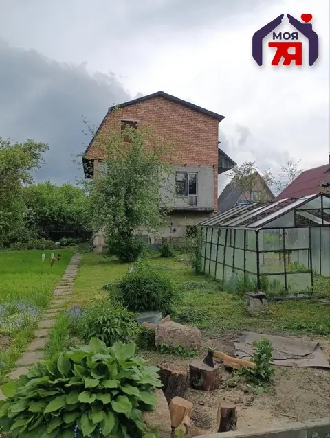  м² и участком соток