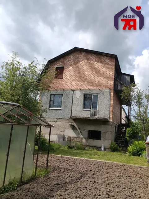  м² и участком соток