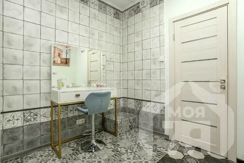  м² и участком сотки