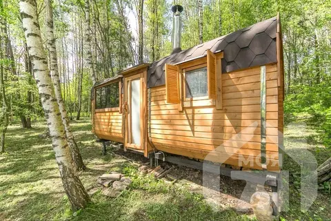 м² и участком соток
