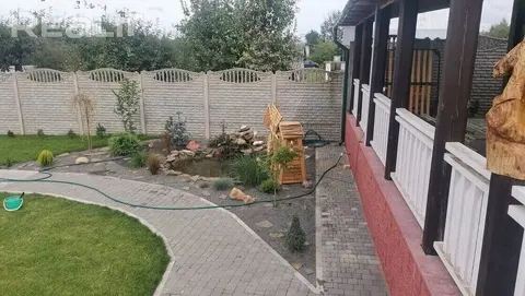  м² и участком соток