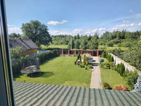  м² и участком соток
