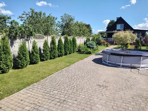  м² и участком соток