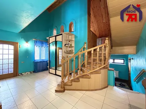  м² и участком соток