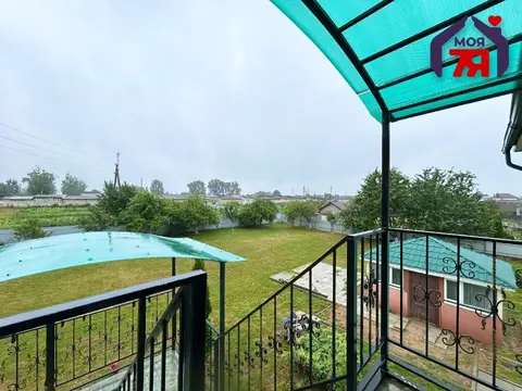  м² и участком соток