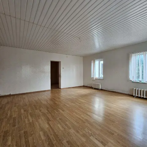  м² и участком соток