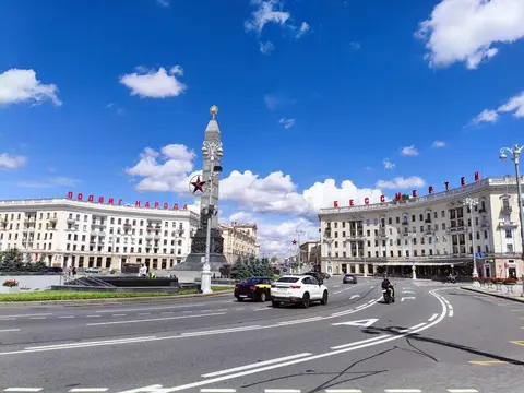  2-комнатная квартира в Минске на улице Азгура 3