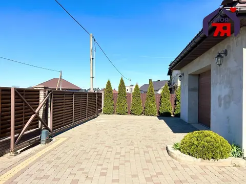  м² и участком соток