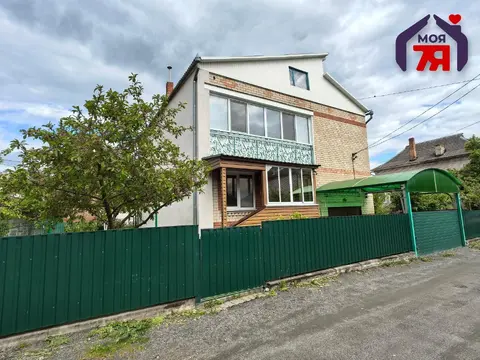  м² и участком соток