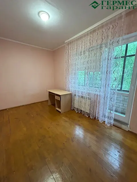  м² и участком соток