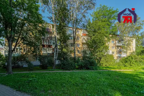  2-комнатная квартира в Минске на улице Азгура 3