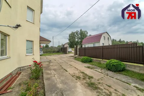 м² и участком соток