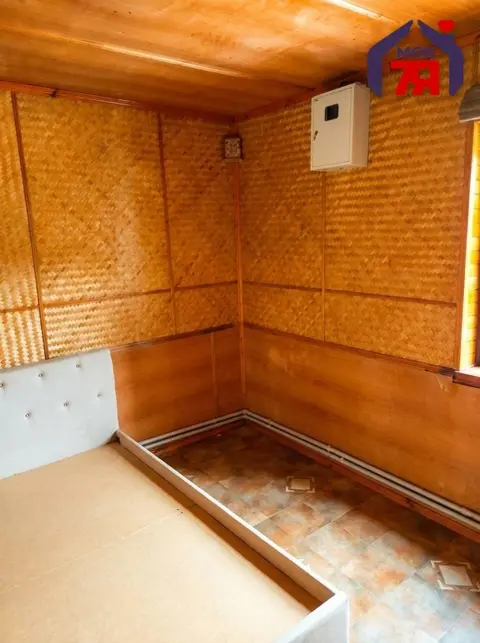  м² и участком соток