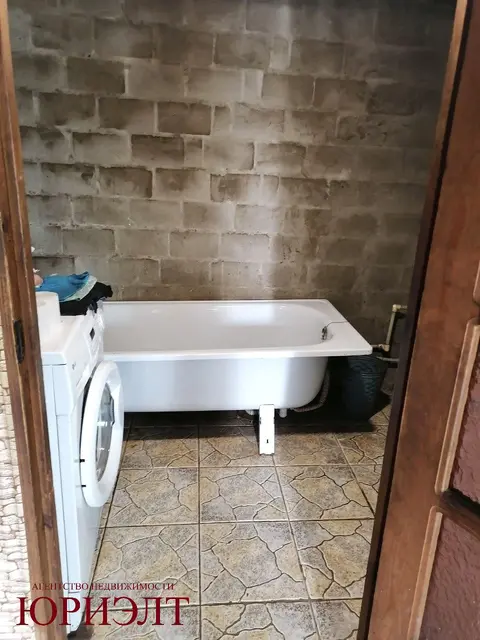  м² и участком соток