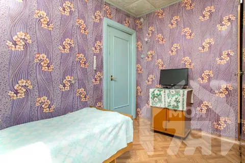  м² и участком соток