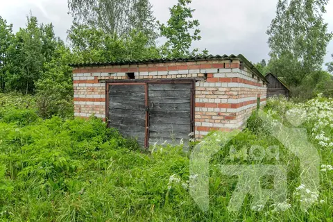  м² и участком соток