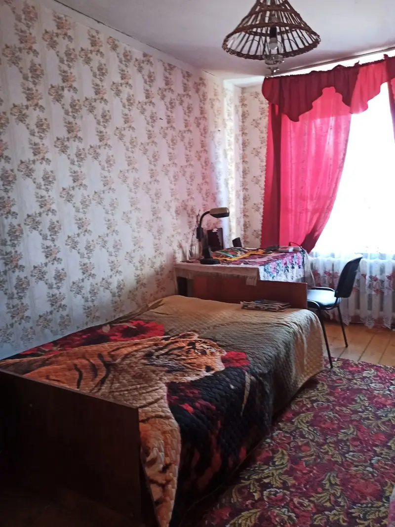  м² и участком сотки