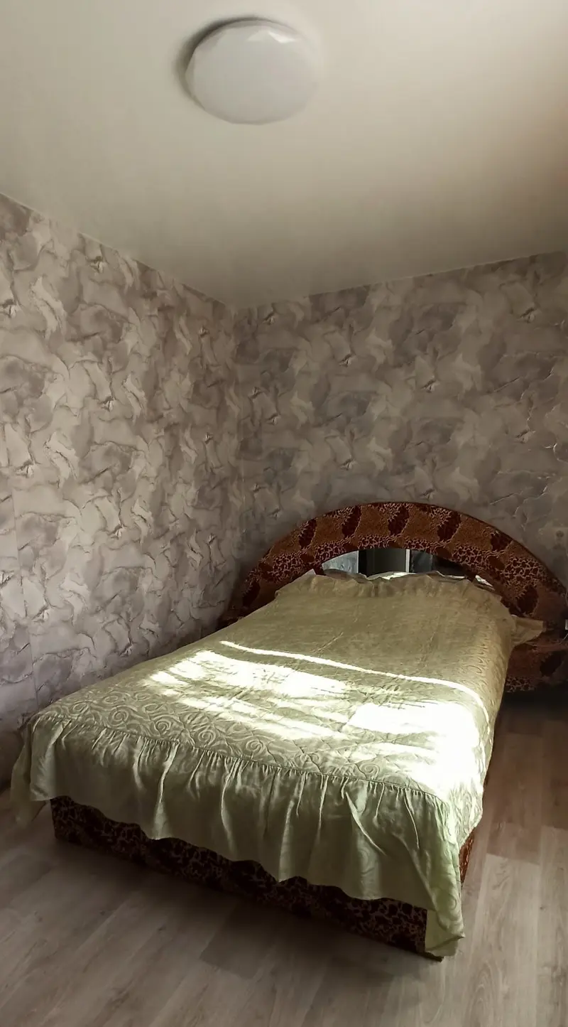 м² и участком сотки