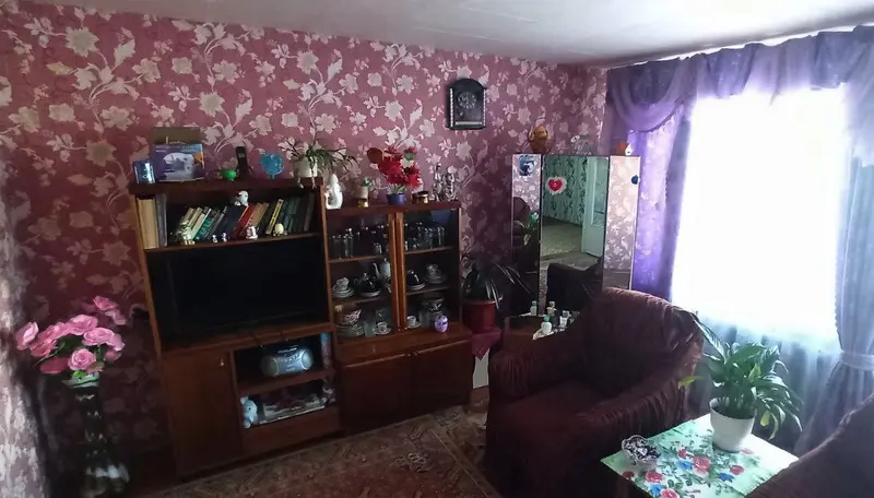  м² и участком сотки