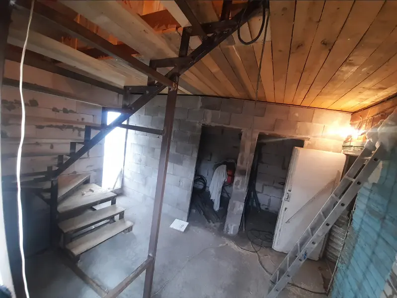 Дом, ул. Дзержинского, 1, Крупки