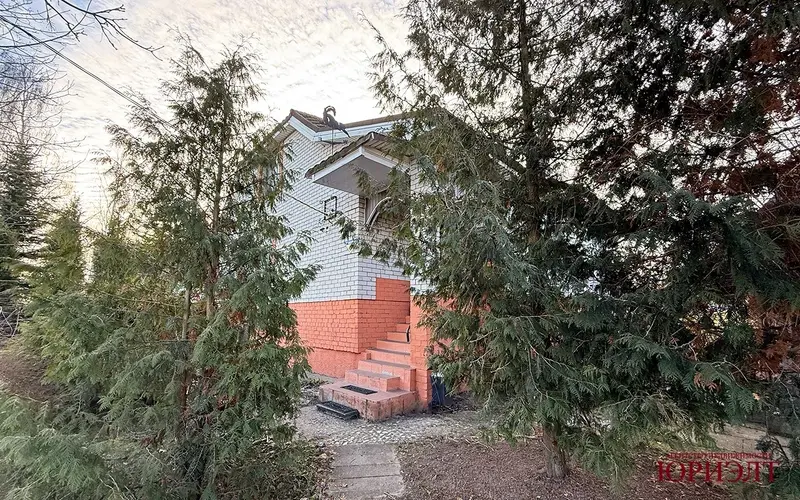  м² и участком сотки