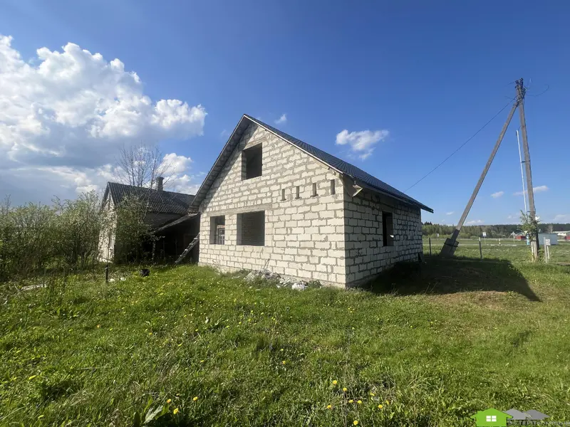 Дом, вул. Лідская, 10, в. Астроўля, Лідскі раён