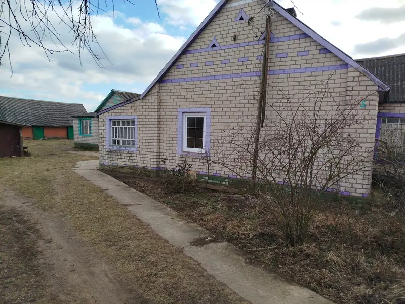 Дом, вул. Лясная, в. Пашкавічы, Воранаўскі раён