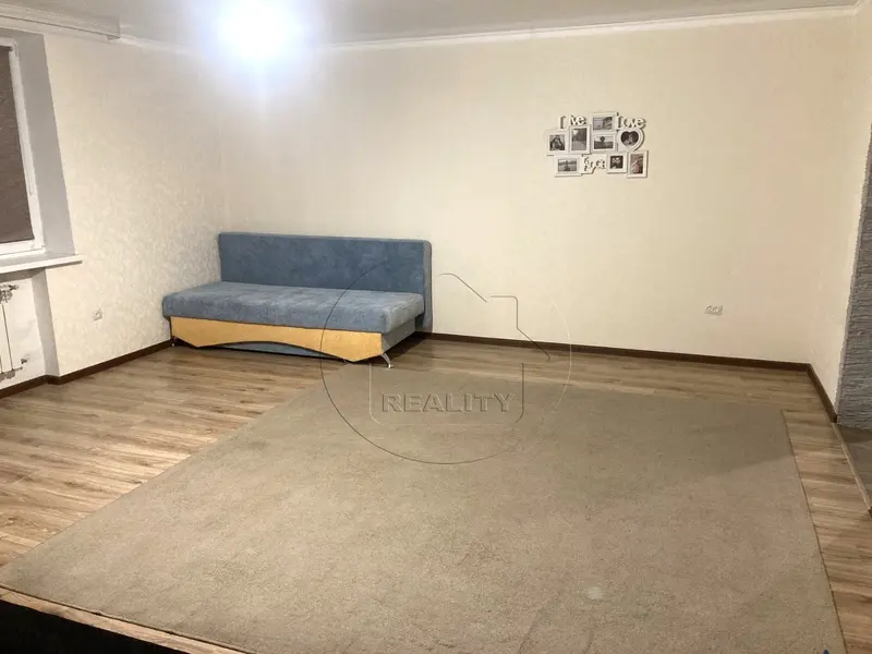  м² и участком сотки