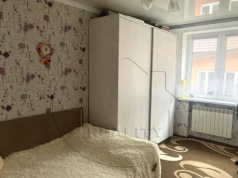  м² и участком сотки